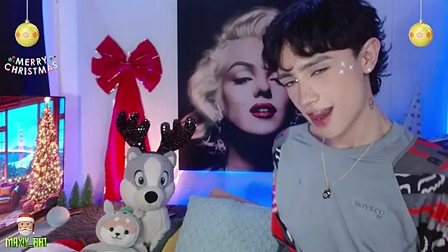 maxiy 001 online show from 5, 12, 2024