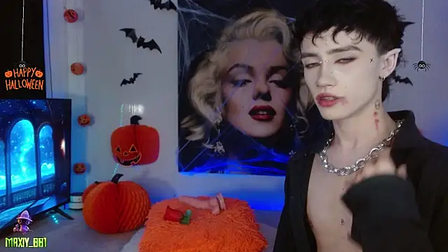 maxiy 001 online show from 5, 10, 2025