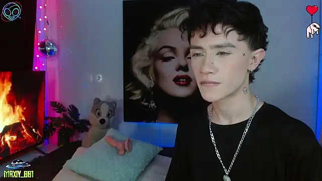 maxiy 001 online show from 3, 5, 2026