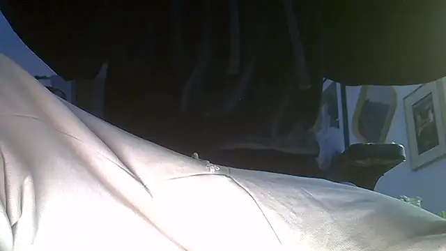 Snapshot of Bigone_uncut chatting on 13, 10, 2025 Bigone uncut online show from 13, 10, 2025