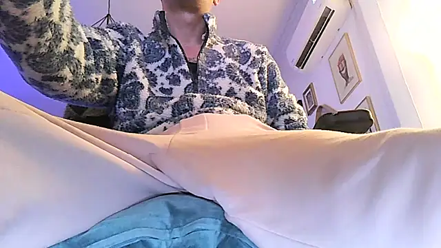 Snapshot of Bigone_uncut chatting on 31, 3, 2026 Bigone uncut online show from 31, 3, 2026