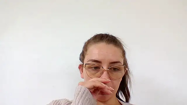  isaabellaa online show from 28, 2, 2025