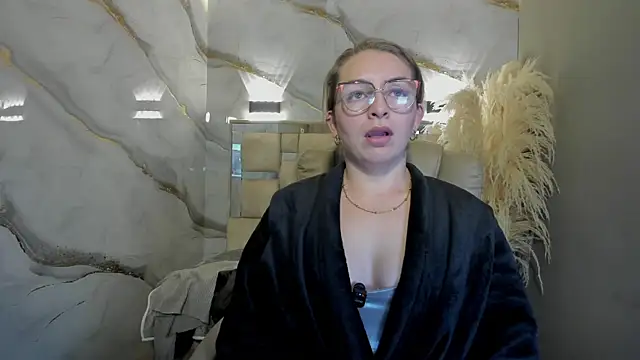  isaabellaa online show from 28, 7, 2026