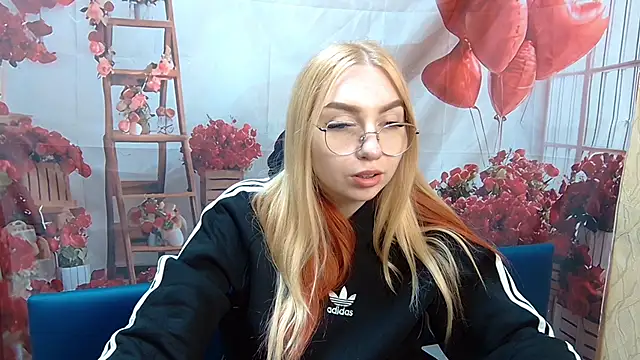 BeatriceFly online show from 2, 5, 2026