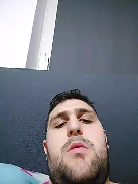 kussaufdie nuss online show from 14, 12, 2024