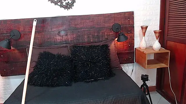 Celeste sanz online show from 4, 3, 2025