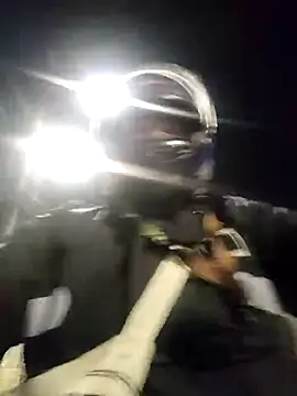 Edged Hot69 online show from 28, 2, 2025