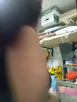 Edged Hot69 online show from 14, 3, 2025