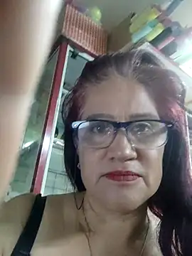 Edged Hot69 online show from 22, 9, 2025