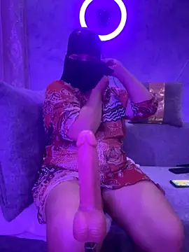 Snapshot of Cat_Sharisa chatting on 10, 9, 2025 Cat Sharisa online show from 10, 9, 2025