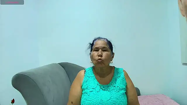 girl amada online show from 1, 8, 2026