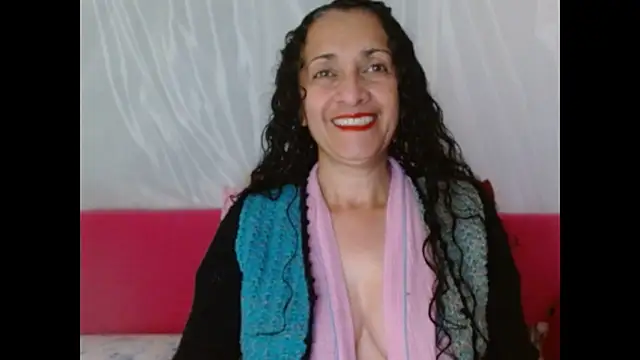 Tita Madurita online show from 2, 10, 2025