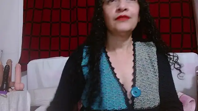 Tita Madurita online show from 6, 8, 2026
