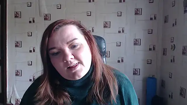 Snapshot of TasyaBigTTs chatting on 12, 4, 2026 TasyaBigTTs online show from 12, 4, 2026