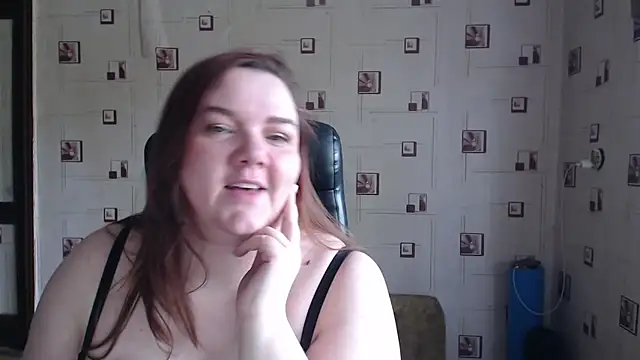 Snapshot of TasyaBigTTs chatting on 23, 4, 2026 TasyaBigTTs online show from 23, 4, 2026