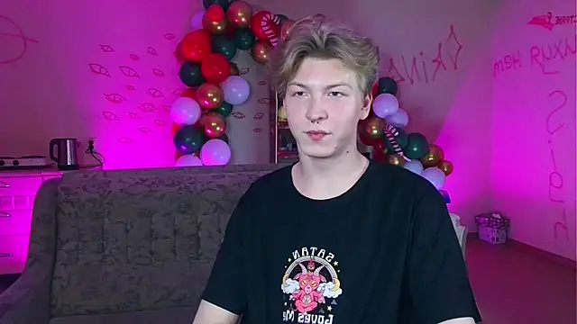 TheMikeSever online show from 27, 12, 2024