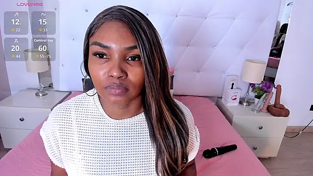 Isla Scott online show from 25, 2, 2026