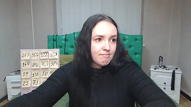 IsabelBlackberry online show from 7, 2, 2025