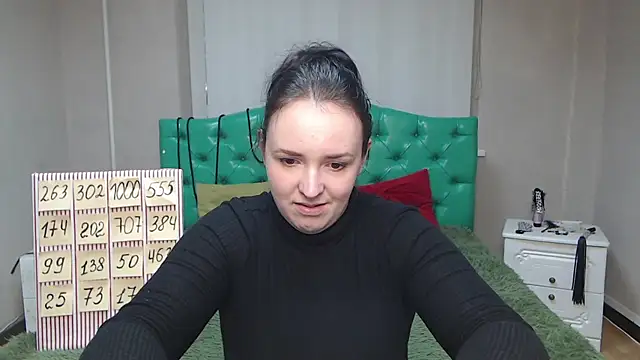 IsabelBlackberry online show from 7, 2, 2025