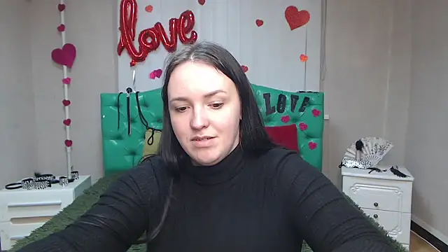 IsabelBlackberry online show from 10, 3, 2025