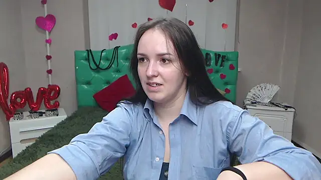 IsabelBlackberry online show from 24, 11, 2025