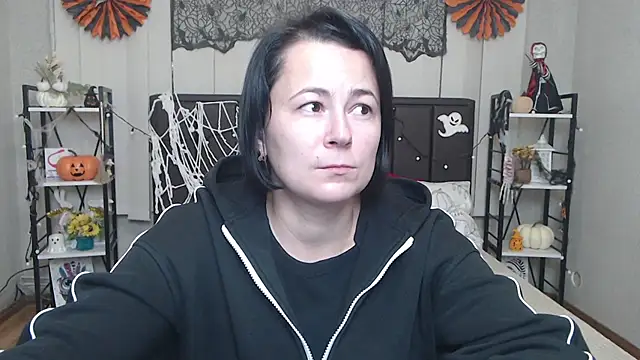 MarieSho online show from 12, 11, 2025