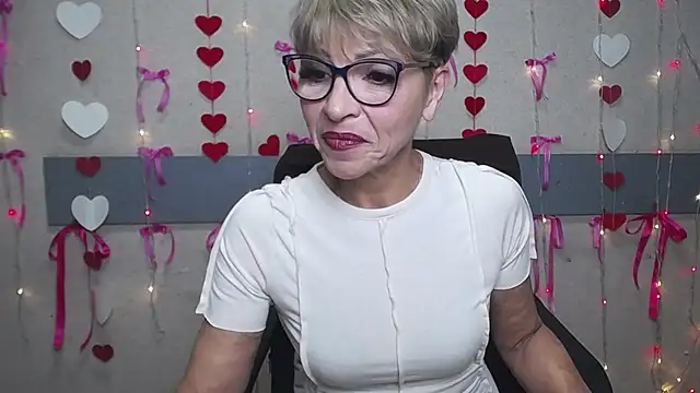 EllaBonito online show from 30, 1, 2025