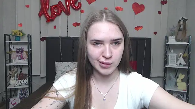 LauraHlot online show from 1, 5, 2026