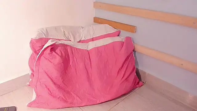 Snapshot of Sofia__rivera chatting on 12, 12, 2024 Sofia  rivera online show from 12, 12, 2024