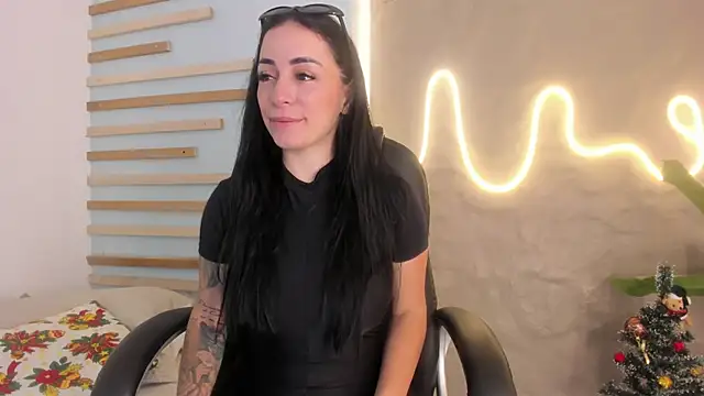 Snapshot of Sofia__rivera chatting on 15, 12, 2024 Sofia  rivera online show from 15, 12, 2024