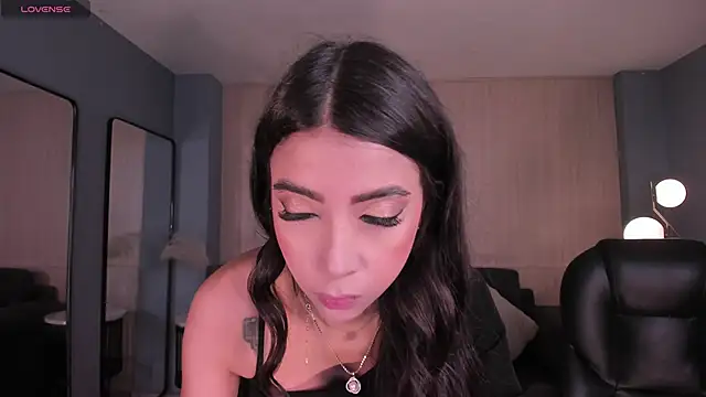 ValeriaVelvet online show from 1, 5, 2026