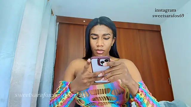 sweetsarasofia online show from 9, 3, 2025