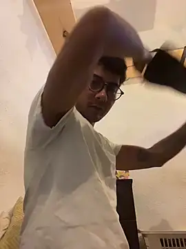 Snapshot of CrazyApachw chatting on 19, 3, 2026 CrazyApachw online show from 19, 3, 2026