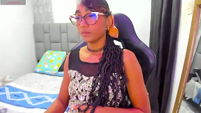 Snapshot of MurphyAngelina chatting on 6, 6, 2026 MurphyAngelina online show from 6, 6, 2026