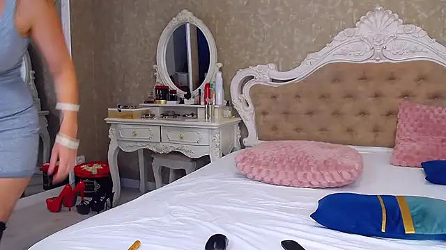 Snapshot of NataliaRed chatting on 3, 8, 2026 NataliaRed online show from 3, 8, 2026