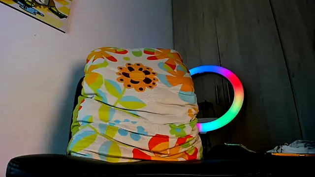 Snapshot of m1tsur1 chatting on 19, 10, 2025 m1tsur1 online show from 19, 10, 2025