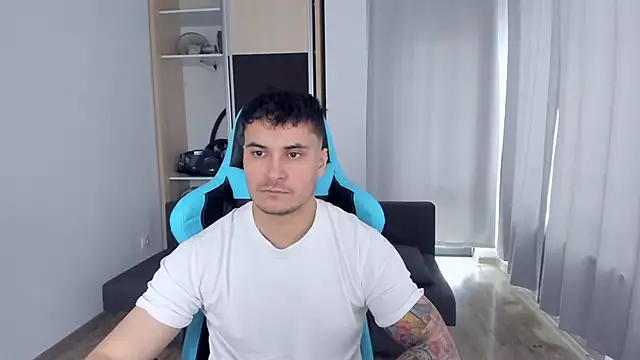 MatMalonne online show from 30, 12, 2024