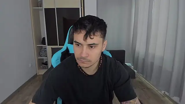 MatMalonne online show from 8, 1, 2025