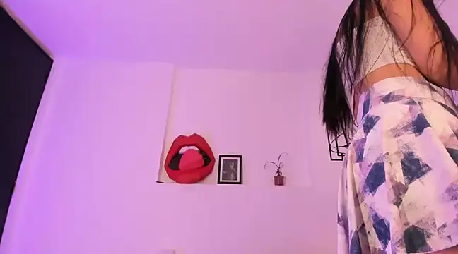 cloehonney online show from 19, 3, 2025