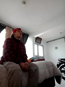 Snapshot of Ssan25 chatting on 7, 10, 2025 Ssan25 online show from 7, 10, 2025