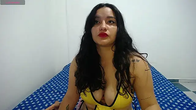 Snapshot of Laurenkenner_ chatting on 18, 12, 2024 Laurenkenner  online show from 18, 12, 2024