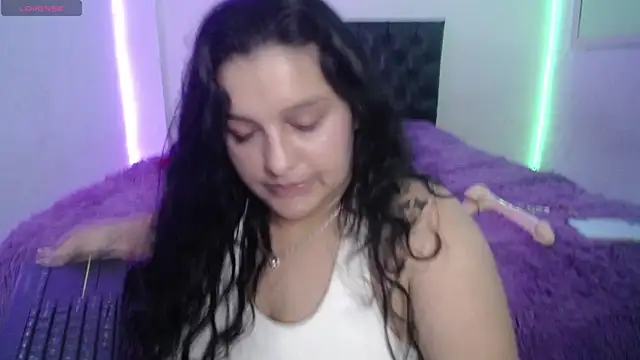 Laurenkenner  online show from 30, 4, 2026