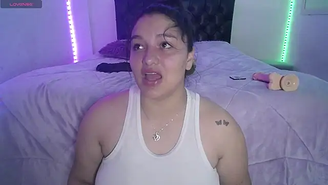 Laurenkenner  online show from 11, 5, 2026
