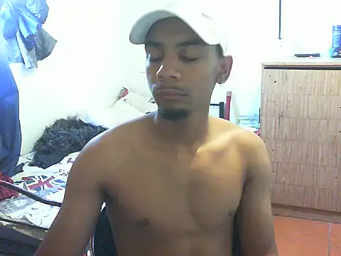 29YOURZ 28  online show from 27, 2, 2025