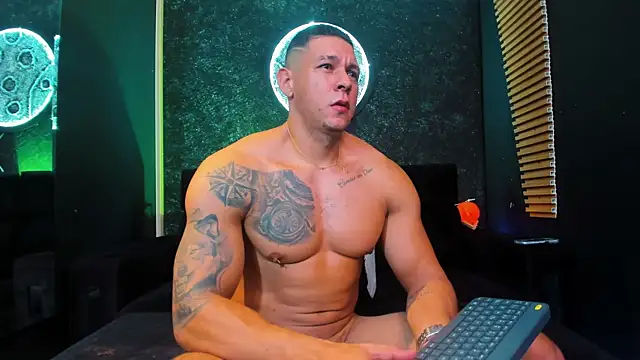 MassimoWalton2 online show from 18, 12, 2024