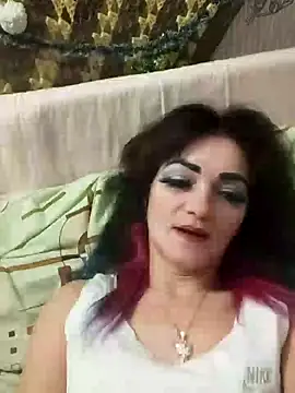 Snapshot of SweetLeila40 chatting on 13, 1, 2025 SweetLeila40 online show from 13, 1, 2025