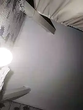 Snapshot of SweetLeila40 chatting on 16, 1, 2025 SweetLeila40 online show from 16, 1, 2025