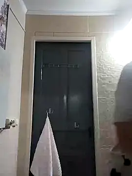 Snapshot of SweetLeila40 chatting on 23, 1, 2025 SweetLeila40 online show from 23, 1, 2025