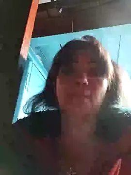 Snapshot of SweetLeila40 chatting on 28, 1, 2025 SweetLeila40 online show from 28, 1, 2025