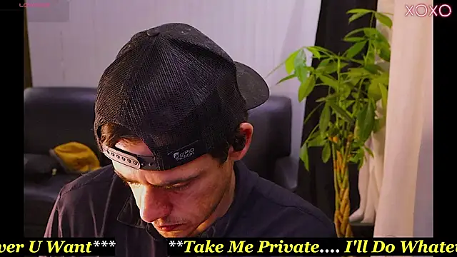 Snapshot of DamienSliick chatting on 1, 10, 2025 DamienSliick online show from 1, 10, 2025